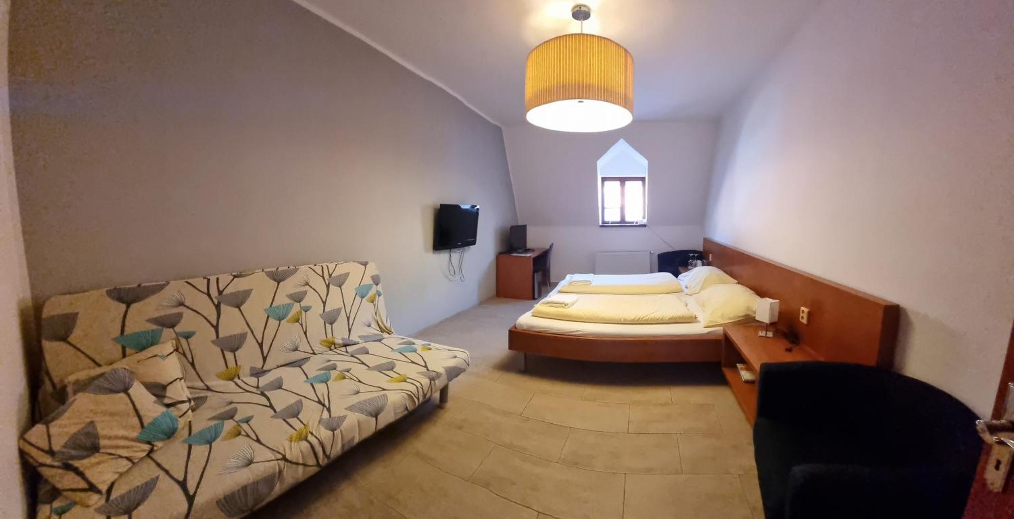 Nevinne Apartmany Kolín Eksteriør bilde